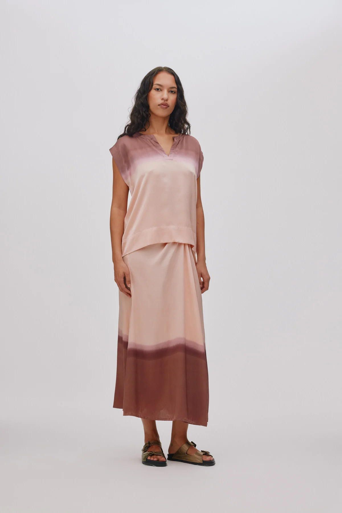 Women's tops & t-shirts